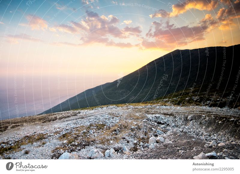 Llogara Pass Umwelt Natur Landschaft Wasser Himmel Wolken Sonne Sonnenaufgang Sonnenuntergang Sonnenlicht Sommer Wetter Schönes Wetter Wärme Pflanze Gras Hügel