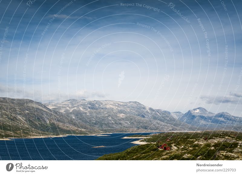 Haus am See Ferne Freiheit Sommer Natur Landschaft Wasser Himmel Klima Felsen Berge u. Gebirge Gipfel Schneebedeckte Gipfel ästhetisch frisch Romantik