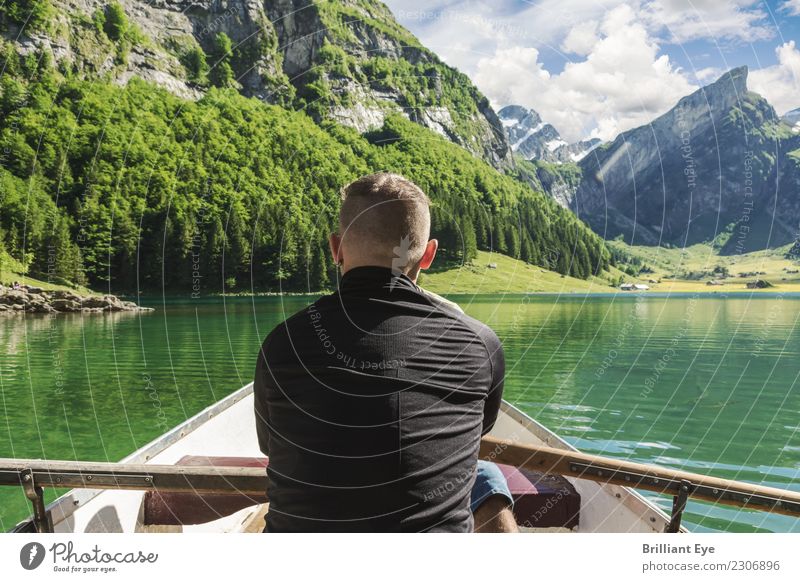 Rudern auf dem Seealpsee Ferien & Urlaub & Reisen Ausflug Ferne Mensch maskulin 1 18-30 Jahre Jugendliche Erwachsene Umwelt Natur Landschaft Schönes Wetter