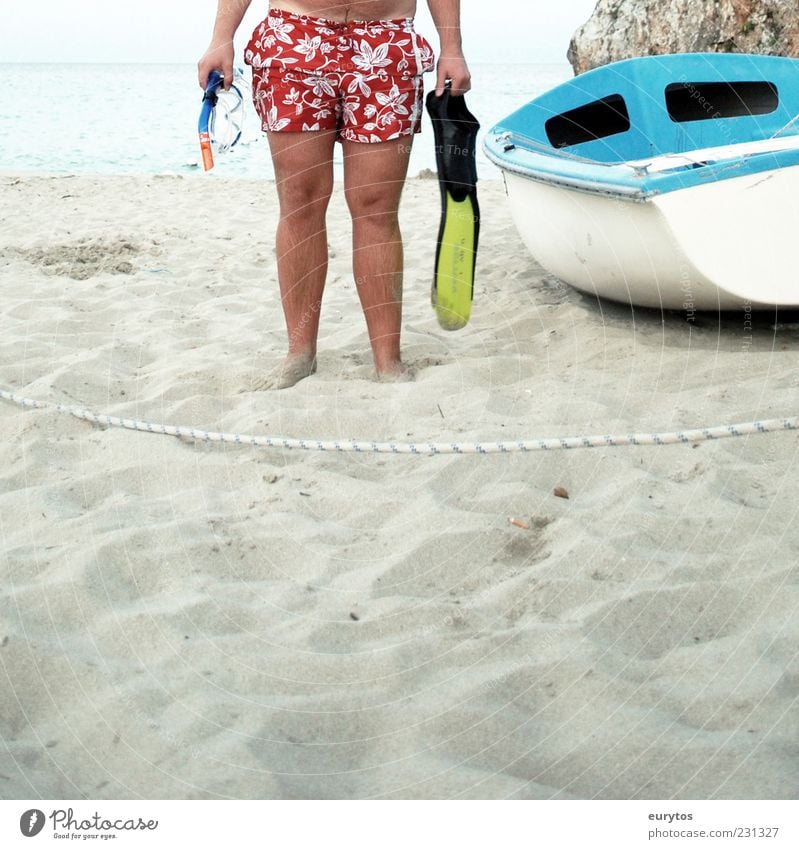 Der Muscheltaucher. Haut Ferien & Urlaub & Reisen Ferne Freiheit Sommer Sommerurlaub Sonne Sonnenbad Meer Wassersport Mensch maskulin Beine Fuß 1 Hose