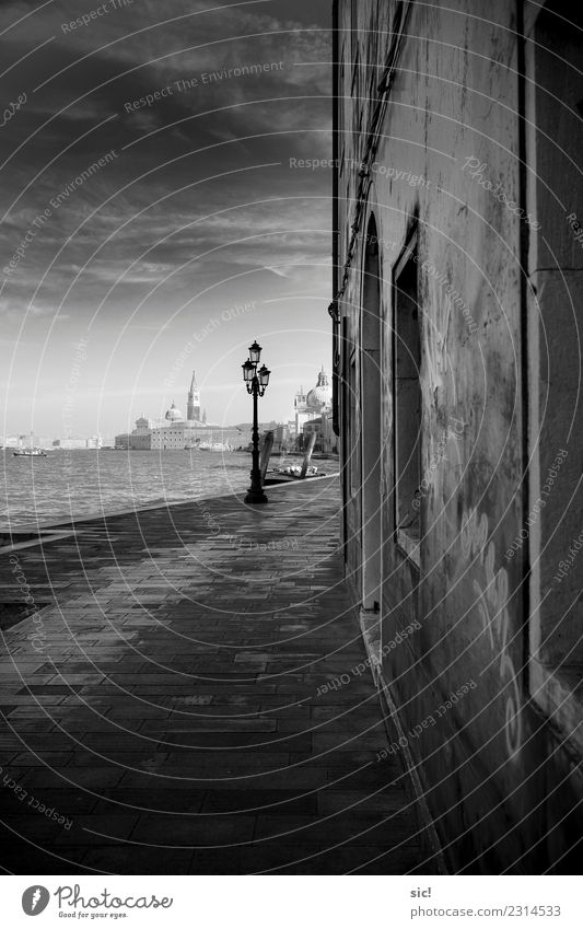 Fondamente Croce in Venedig Ferien & Urlaub & Reisen Tourismus Sightseeing Städtereise Kreuzfahrt Insel Wasser Wolken Giudecca Italien Europa Hafenstadt