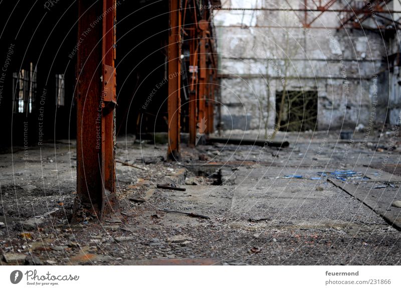 Urban Exploration Raum Fabrik Industrie Haus Industrieanlage Ruine Bauwerk Gebäude Architektur Mauer Wand alt außergewöhnlich Ende morbid verfallen Verfall