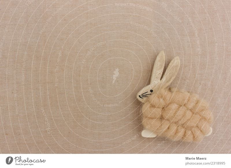 Osterhase aus Holz Ostern Feste & Feiern einfach schön natürlich Frühlingsgefühle Vorfreude Freizeit & Hobby Hase & Kaninchen Hintergrundbild beige Textfreiraum