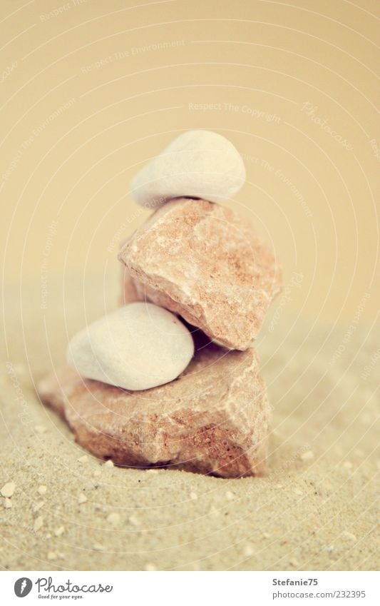 Kleiner Turm Natur Sand Dekoration & Verzierung Stein Blick träumen Häusliches Leben ästhetisch einfach schön natürlich weich braun weiß Freude Fröhlichkeit