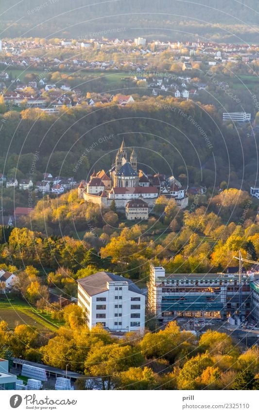 around Einkorn near Schwaebisch Hall Landwirtschaft Forstwirtschaft Landschaft Herbst Hügel Stadt authentisch Ferne oben einkorn erhöhter blickwinkel comburg