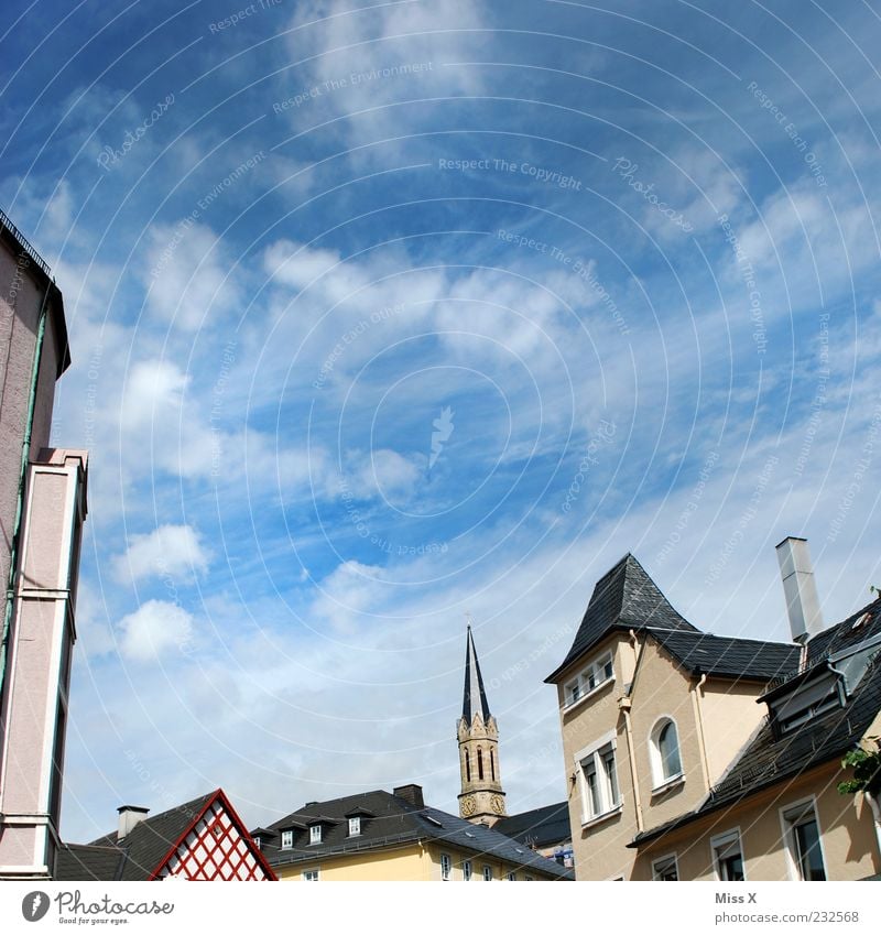 Vergess fei ned wuhsd herkummsd - Münchberg Himmel Wolken Kleinstadt Stadt Stadtzentrum Altstadt Haus Kirche Gebäude Architektur Heimat Fachwerkhaus Dach