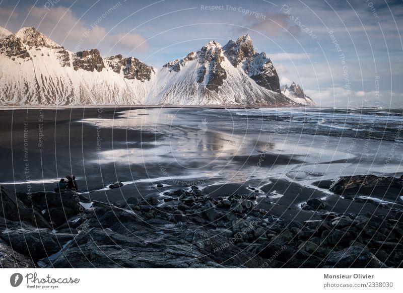 Vestrahorn, Island Landschaft Berge u. Gebirge Gipfel Schneebedeckte Gipfel Meer Ferien & Urlaub & Reisen Stokksness Langzeitbelichtung Wellen Küste