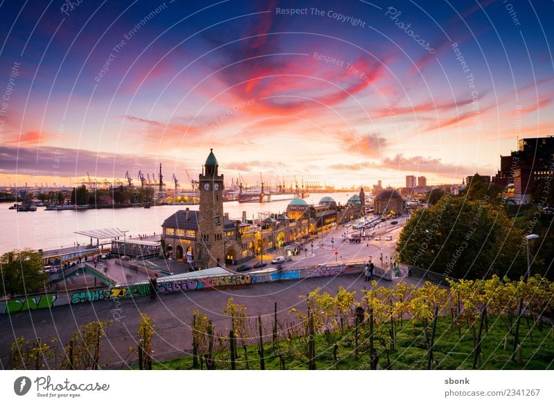 Hansestadt Abendpanorama Hamburg Stadt Hafenstadt Skyline Bauwerk Gebäude Architektur Sehenswürdigkeit Ferien & Urlaub & Reisen Großstadt harbour river urban