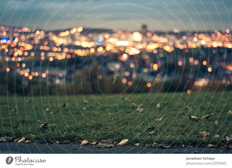 Sheffield Meersbrook Park Landschaft Himmel Wiese Großbritannien Stadt Stadtrand bevölkert blau gold grün Gefühle Stimmung Aussicht Skyline