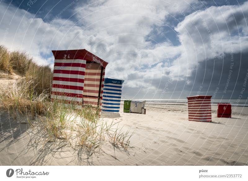 Gestreifter Sommer Ferien & Urlaub & Reisen Tourismus Freiheit Sommerurlaub Sonne Sonnenbad Strand Meer Insel Natur Landschaft Sand Himmel Wolken Sonnenlicht