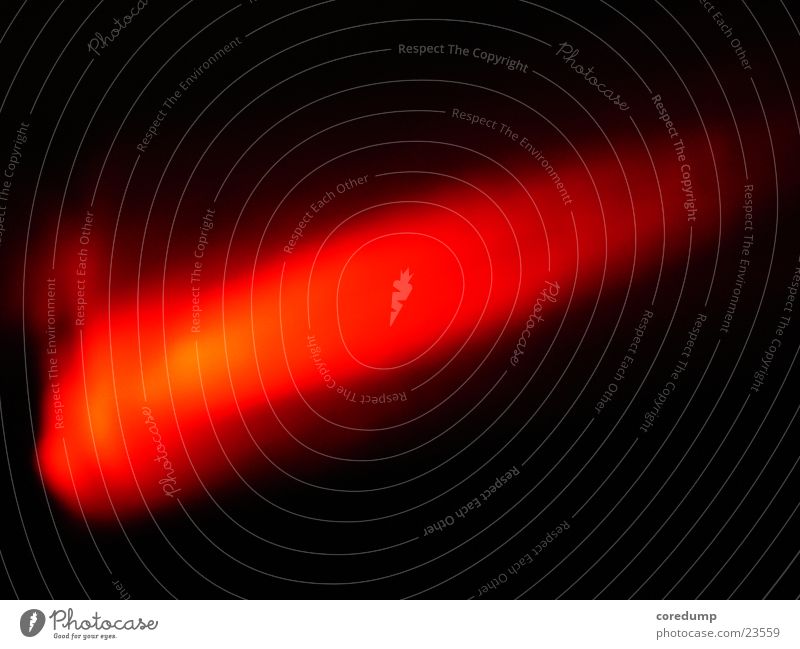 Flash Licht rot dunkel Nacht Elektrisches Gerät Technik & Technologie Leuchtdiode Light auf Holzmaserung