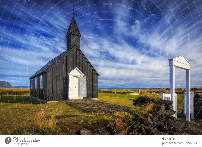 Durch die enge Pforte. Ferien & Urlaub & Reisen Tourismus Ausflug Abenteuer Ferne Freiheit Expedition Ostern wandern Architektur Natur Landschaft Himmel Wolken