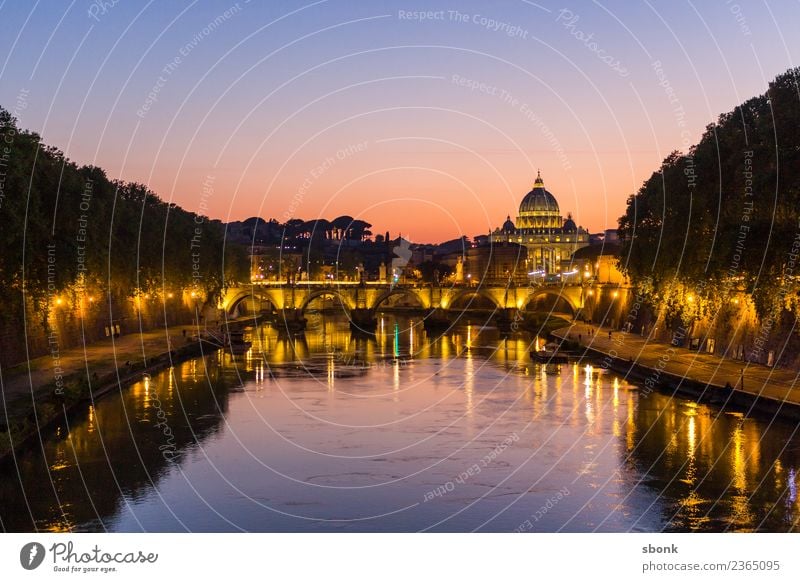 Rom am Abend Ferien & Urlaub & Reisen Bauwerk Gebäude Architektur Sehenswürdigkeit Wahrzeichen Denkmal Roma Italien Großstadt Architecture Europa EU Farbfoto