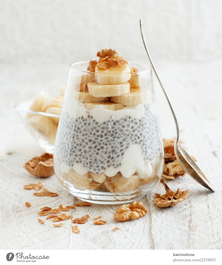 V Joghurt Frucht Dessert Essen Frühstück Diät Schalen & Schüsseln Löffel weiß Müsli Chia Pudding Samen Molkerei Glas Feinschmecker griechischer Joghurt