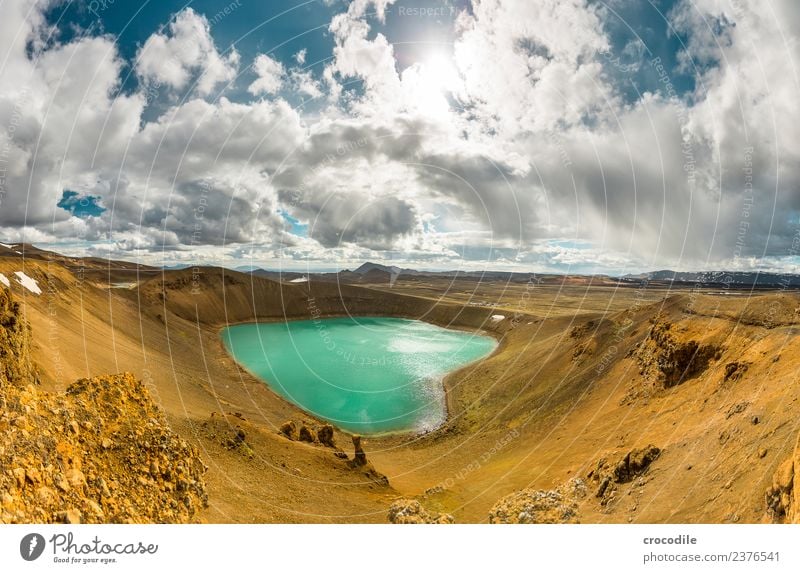 # 756 Vitikrater Island Krafla Norden Vulkan Langzeitbelichtung Wolken Farbfoto Erde trist Wüste kalt Stromkraftwerke Geothermik Geothermisches Kraftwerk Fußweg