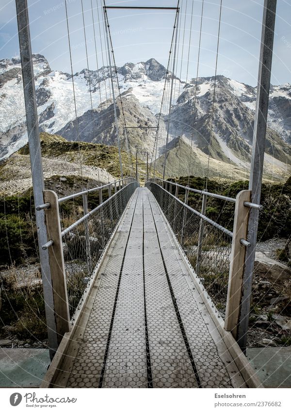 Wege Umwelt Natur Landschaft Urelemente Erde Wolkenloser Himmel Hügel Felsen Alpen Berge u. Gebirge Gipfel Schneebedeckte Gipfel Gletscher gebrauchen genießen