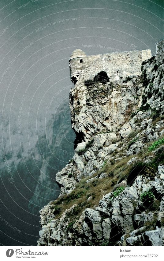 Wachturm von Amon Sûl Der Herr der Ringe Der kleine Hobbit Festung Geröll Stein Aussicht Wachsamkeit Architektur Frodo Aragorn Ringgeister Nazgul die Neun Regen