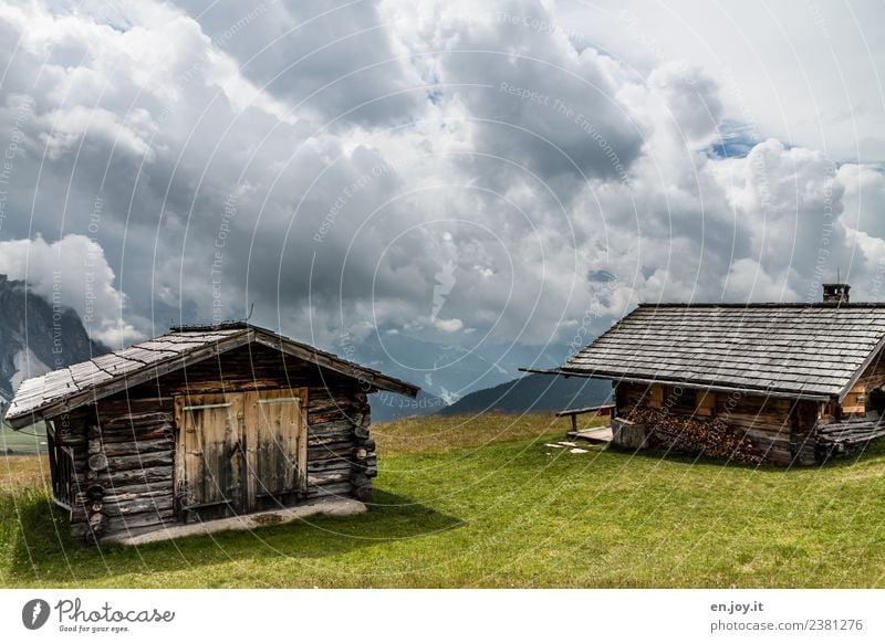 aussichtslos Ferien & Urlaub & Reisen Ausflug Ferne Sommer Sommerurlaub Berge u. Gebirge wandern Natur Landschaft Himmel Wolken Gewitterwolken Klima Klimawandel