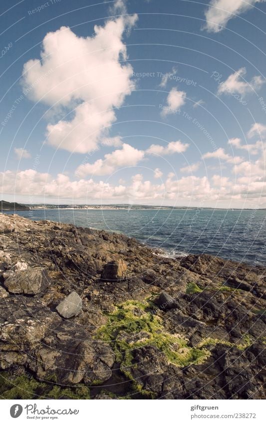 as far as my sight carries me Umwelt Natur Landschaft Urelemente Erde Wasser Himmel Wolken Klima Schönes Wetter Felsen Wellen Küste Meer Insel frisch Cornwall