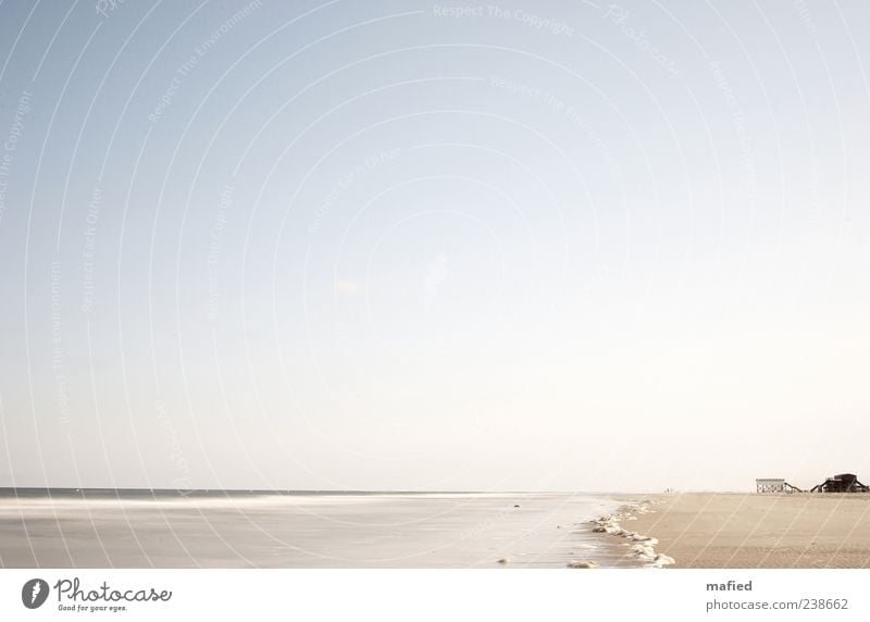 Sonntag Morgen am Strand Ausflug Sommer Meer Wellen Umwelt Natur Landschaft Sand Luft Wasser Himmel Schönes Wetter Küste Nordsee St. Peter-Ording Haus