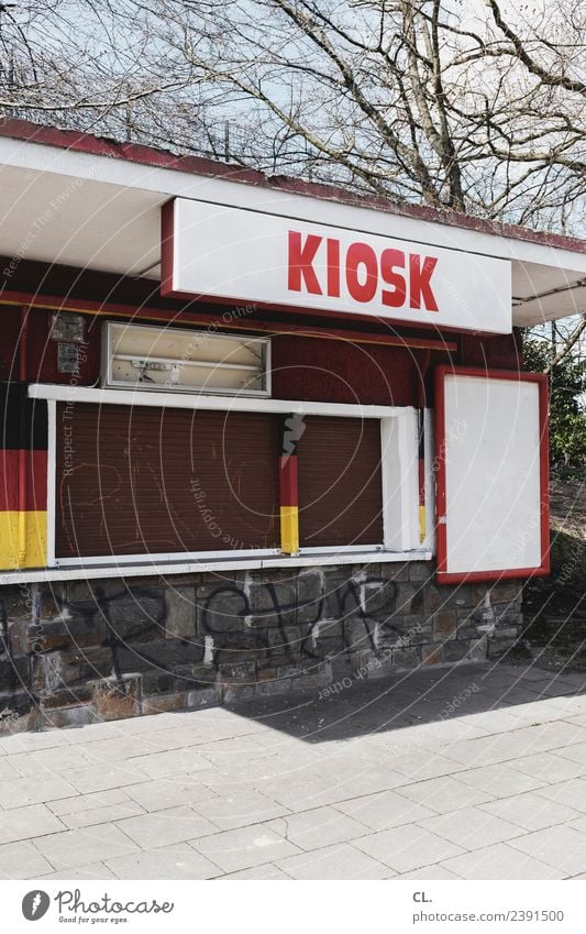 kiosk, ruhrgebiet Schönes Wetter Stadt Essen Ruhrgebiet Menschenleer Deutsche Flagge Zeichen Schriftzeichen Schilder & Markierungen Fahne alt authentisch trist