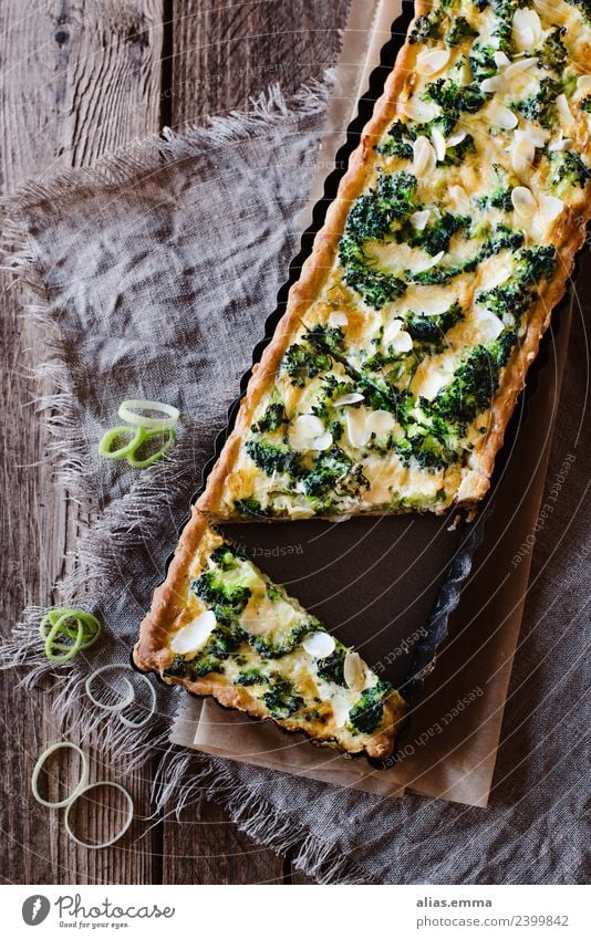 Brokkoli-Tart tart Quiche Gemüse Auflauf Gesunde Ernährung Speise Essen Foodfotografie Vegetarische Ernährung genießen Gesundheit Essen zubereiten