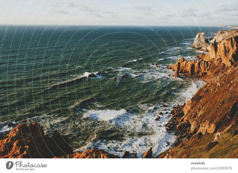 Entdecken Sie Portugal. Cabo da Roca Meer und Berge schön Ferien & Urlaub & Reisen Tourismus Ausflug Abenteuer Berge u. Gebirge Natur Landschaft Himmel Felsen