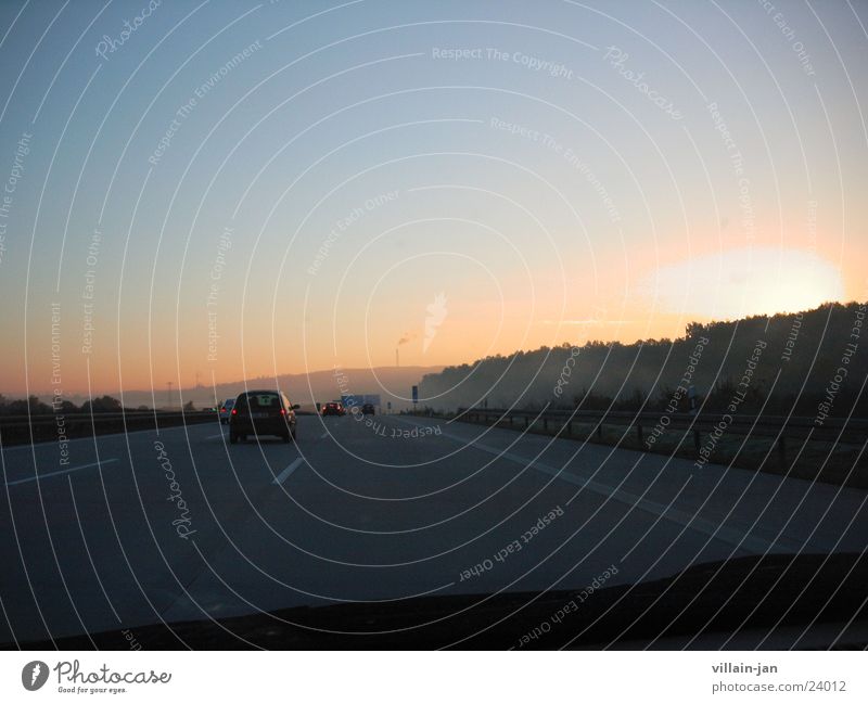 Der Weg zur Arbeit 02 Autobahn Sonnenaufgang fahren Verkehr Morgen