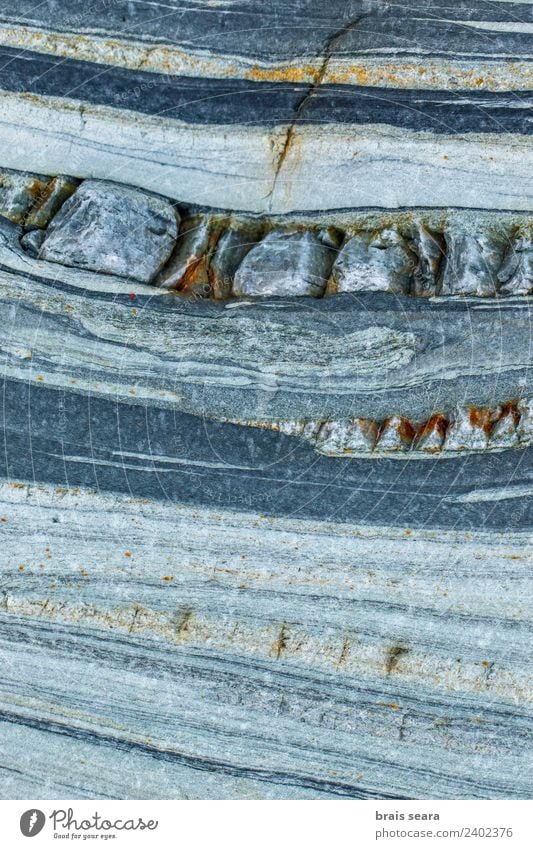 Sedimentäre Gesteinsstruktur Strand Meer Bildung Wissenschaften Geologie Beruf Geologen Umwelt Natur Erde Küste Stein blau türkis Gelassenheit Design Farbe Idee