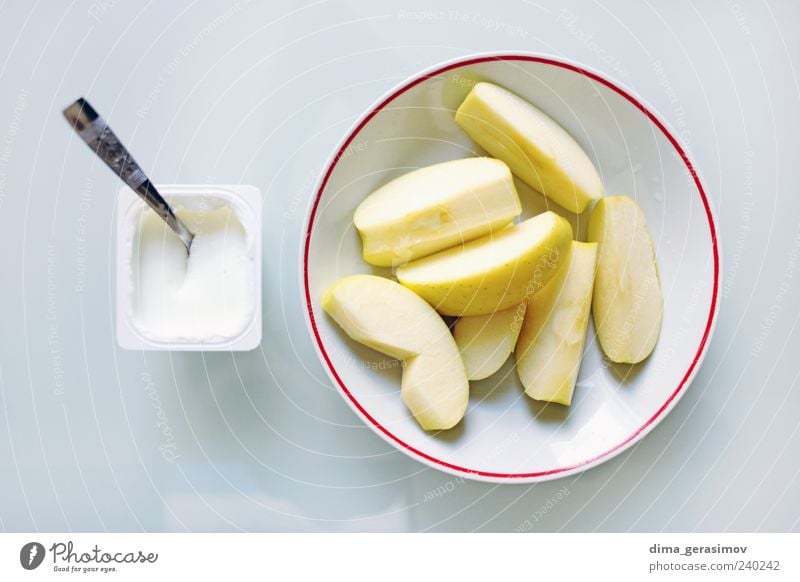 Frühstück Lebensmittel Frucht Vegetarische Ernährung Diät Teller Löffel Gesundheit Farbfoto Innenaufnahme Morgen Tag