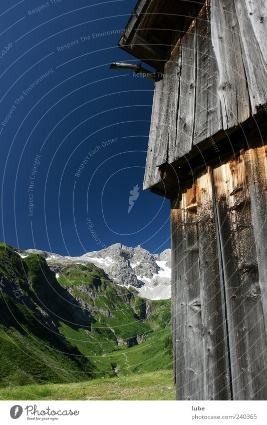 Braunarlspitze II Haus Umwelt Natur Landschaft Wolkenloser Himmel Sommer Schönes Wetter Felsen Alpen Berge u. Gebirge Gipfel Schneebedeckte Gipfel Holz