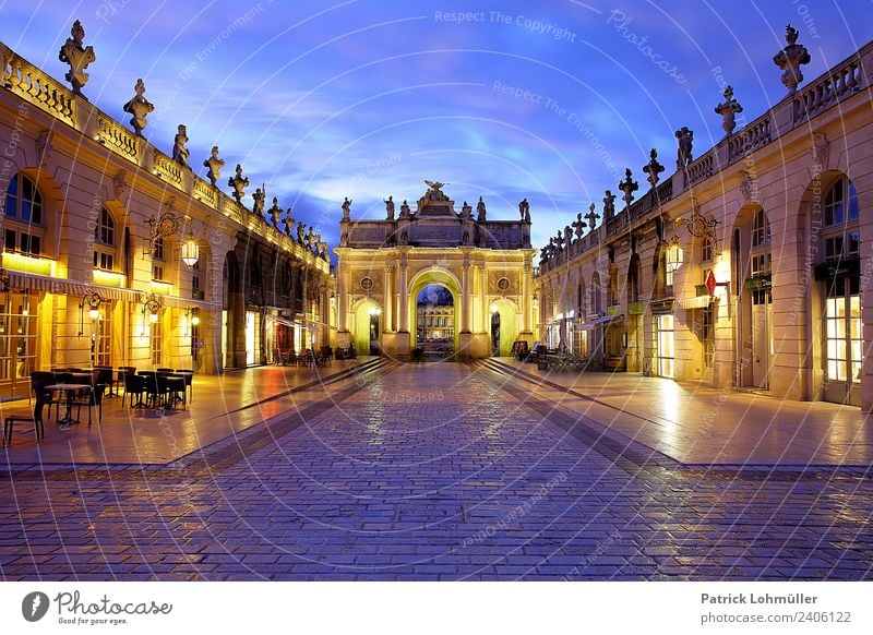 Arc Héré Nancy Ferien & Urlaub & Reisen Tourismus Sightseeing Städtereise Himmel Nachthimmel Schönes Wetter Frankreich Europa Kleinstadt Stadtzentrum Altstadt