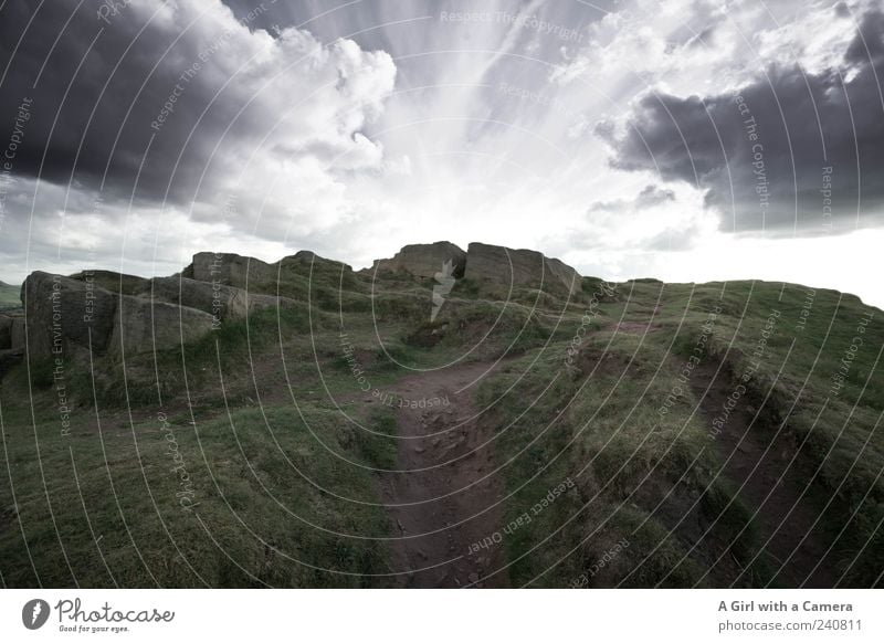 you are always near me Berge u. Gebirge Umwelt Natur Landschaft Himmel Wolken Gewitterwolken Sommer schlechtes Wetter Unwetter Wind Gras Hügel Felsen Gipfel