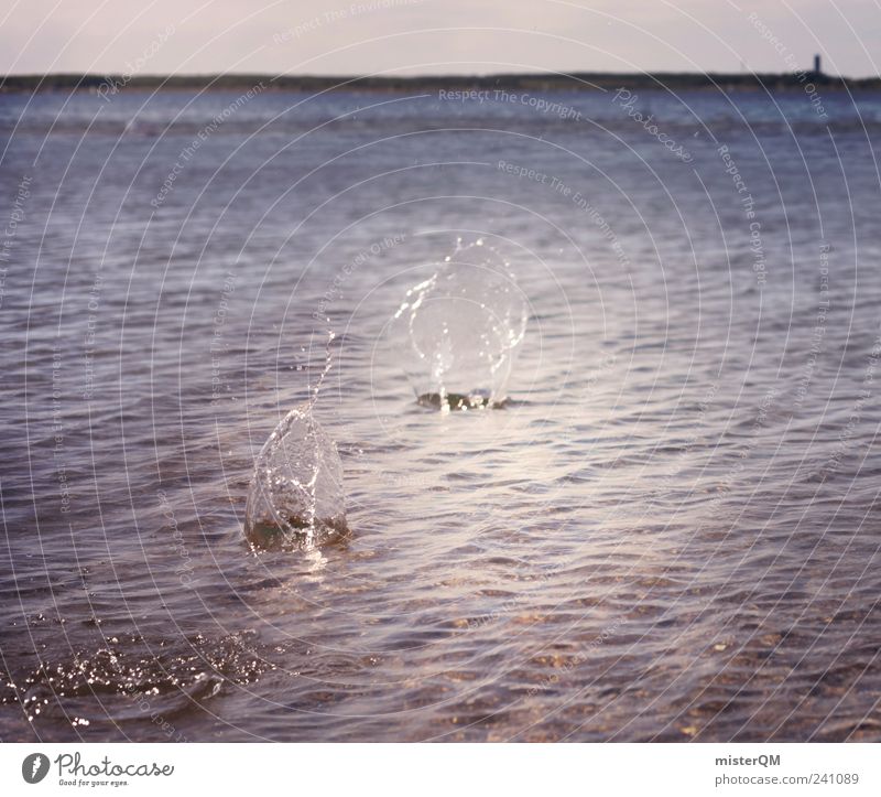 Three Times. Kunst ästhetisch Zufriedenheit Wasser Wasseroberfläche Spielen platschen Geschicklichkeit spritzen Momentaufnahme Freizeit & Hobby Unbeschwertheit