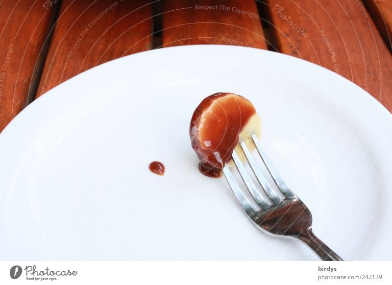 Schoko - Banane Schokolade Gabel einfach lecker süß braun weiß Teller flüssige Schokolade Tropfen aufgespiesst Sauberkeit schokoladenfondue Bananenscheibe