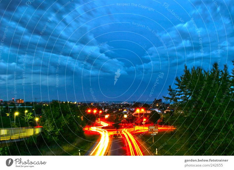 Puls der Nacht Fahrschule Güterverkehr & Logistik Feierabend Himmel Wolken Gewitterwolken Nachthimmel Unwetter Sturm Regen Stadt Verkehr Verkehrswege