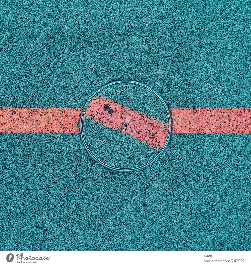 Nachspielzeit Freizeit & Hobby Ballsport Sportstätten Platz Schilder & Markierungen Linie drehen rund blau rot Ordnung Symmetrie Sportplatz graphisch Grenze