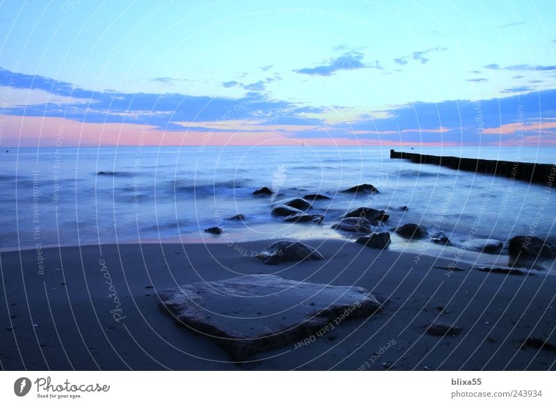 Ein Morgen am Meer Sand Wasser Sonnenaufgang Sonnenuntergang Sommer Ostsee Kühlungsborn Deutschland Europa Menschenleer Sehnsucht Fernweh Freiheit Farbfoto