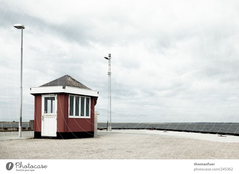 Fährmann hol über Ferien & Urlaub & Reisen Ausflug Ferne Sommer Meer Wasser Himmel Wolken Horizont schlechtes Wetter Wind Wellen Küste Ostsee Hütte Hafen