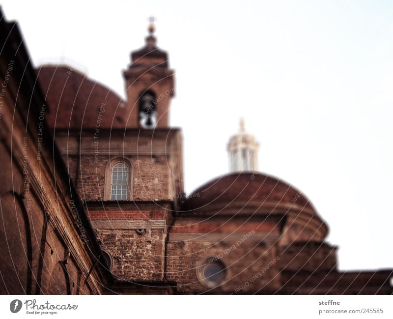 San Lorenzo Florenz Italien Toskana Altstadt Kirche Sehenswürdigkeit Basilica di San Lorenzo Medici Farbfoto Experiment Basilika Kathedrale Architektur