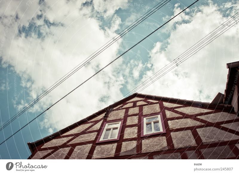 Fachwerk Häusliches Leben Haus Umwelt Himmel Wolken Gebäude Architektur Fassade Fenster Dach historisch blau Fachwerkfassade Fachwerkhaus Landleben