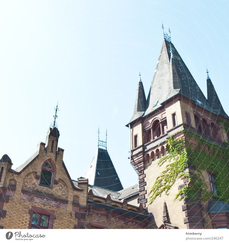 rapunzel@schlossturm.de Baustelle Theater Kultur Dom Burg oder Schloss Ruine Bauwerk Gebäude Architektur Mauer Wand Fassade Fenster Dach Sehenswürdigkeit