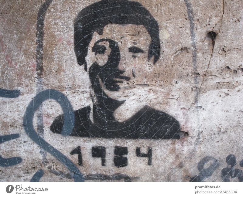 Graffiti showing a person looking like Zuckerberg with 1984 Mensch maskulin Mann Erwachsene Kopf 18-30 Jahre Jugendliche Kunst Gemälde Jugendkultur Subkultur