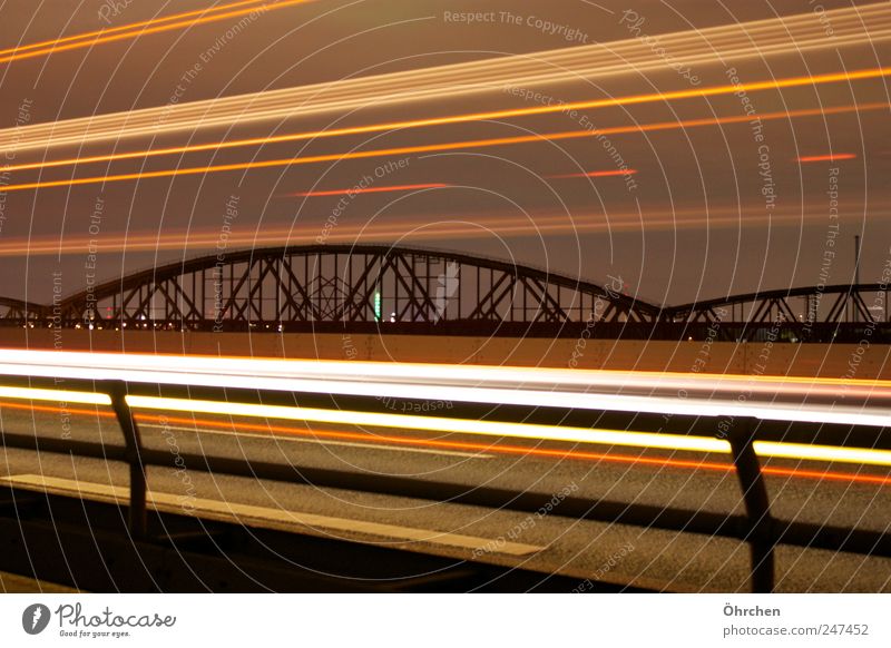 RheinBridges ... LightfulDesire Ferne Freiheit Sommer Handwerker Industrie Kunst Kunstwerk Medien Feuer Wolkenloser Himmel Nachthimmel Wetter Fluss Duisburg