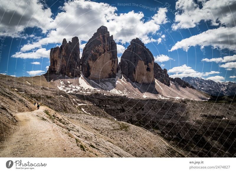 Wahrzeichen Ferien & Urlaub & Reisen Tourismus Ausflug Abenteuer Berge u. Gebirge wandern Natur Landschaft Wolken Felsen Alpen Dolomiten Drei Zinnen Südtirol