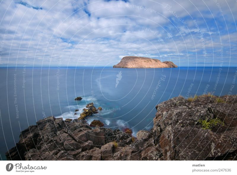 drift Landschaft Himmel Wolken Sommer Felsen Küste Meer blau braun Strömung fließen Brandung Farbfoto Außenaufnahme Menschenleer Tag