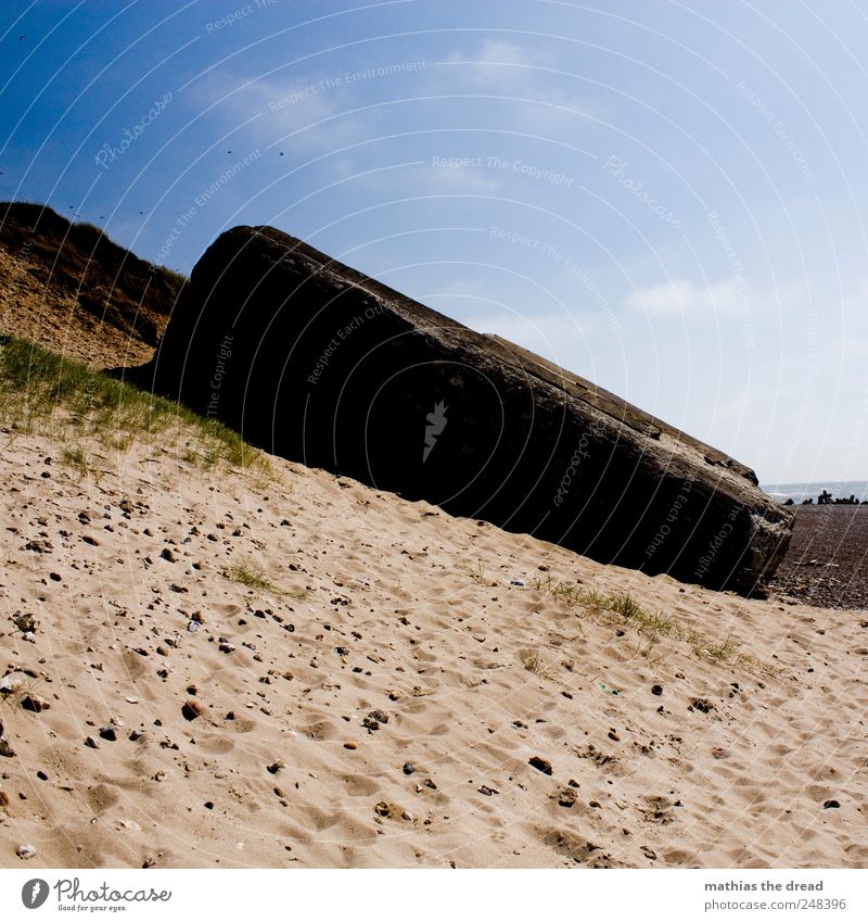 DÄNEMARK - XXXV Umwelt Natur Landschaft Himmel Horizont Schönes Wetter Pflanze Gras Wellen Küste Strand Nordsee Menschenleer Ruine Bauwerk Gebäude Mauer Wand