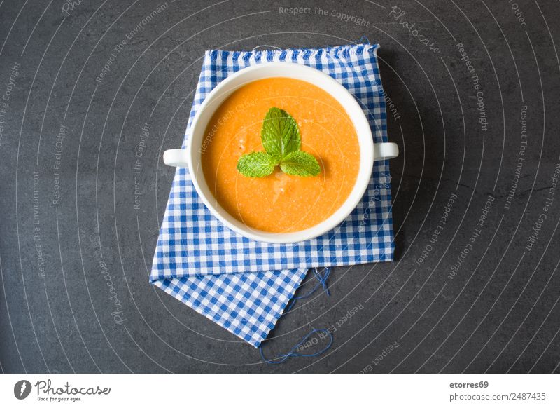 Kürbissuppe Lebensmittel Gemüse Ernährung Mittagessen Vegetarische Ernährung Diät Schalen & Schüsseln Erntedankfest frisch Gesundheit gut grün orange schwarz