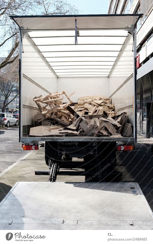 lkw Umzug (Wohnungswechsel) Arbeit & Erwerbstätigkeit Handwerker Baustelle Wirtschaft Mittelstand Stadt Stadtzentrum Haus Verkehr Verkehrsmittel Verkehrswege