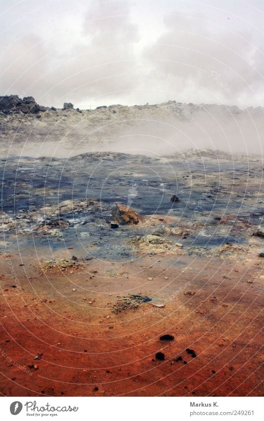 Natural colour balance Landschaft Urelemente Erde Feuer Luft Wasser Wolken Wärme Geothermalfeld träumen ästhetisch außergewöhnlich bedrohlich heiß braun grau